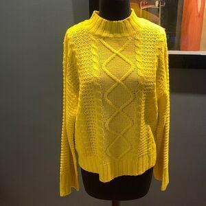alison andrews yellow cable knit sweater. NWT. Medium.